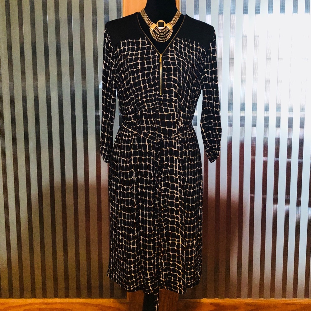 ⚜️EUC⚜️ Sheath Dress